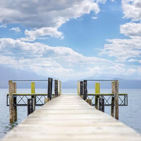 Tasman Holiday Parks - Te Anau Eksteriør bilde The pier at the lake